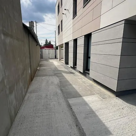 Everest 33 Ap 2 Bucharest Exterior photo